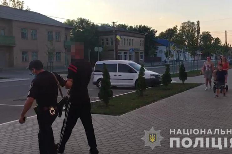 В Килийском районе хмельное застолье закончилось смертью мужчины (видео)